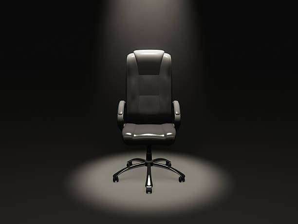 تصویر 3 از صندلی اداری مدرن با پایه فلزی مقاوم و طراحی زیبا